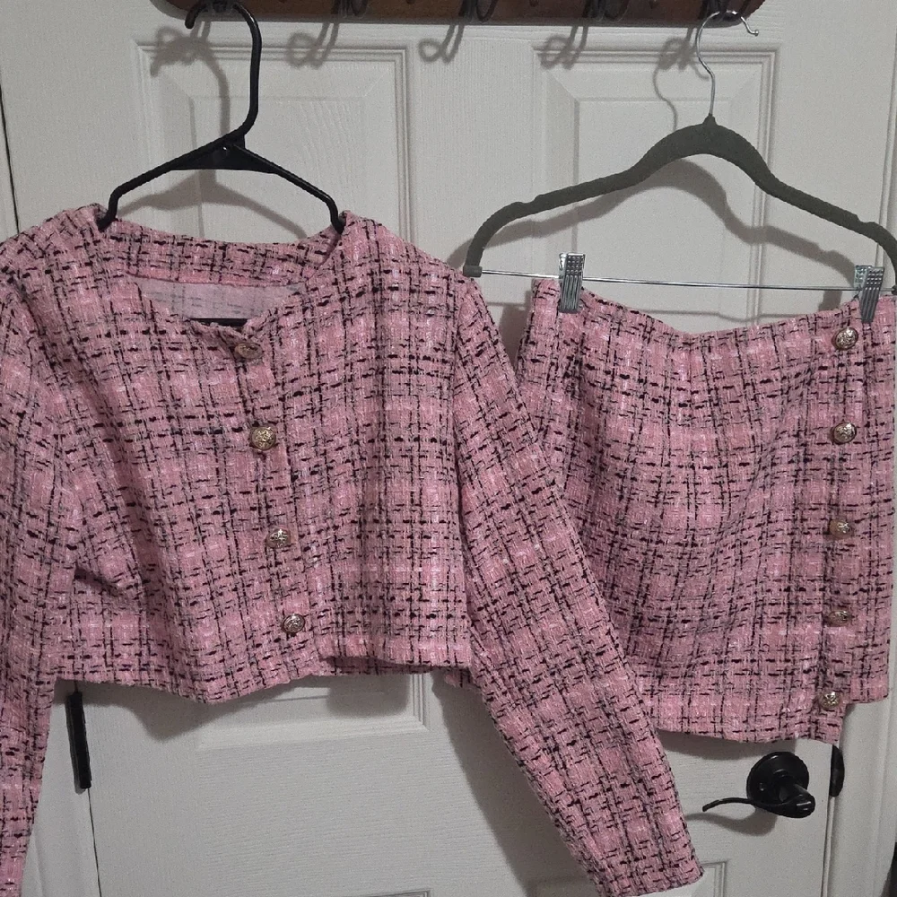 Pink Tweed Women's Jacket & Skirt Set - Picture 1 of 7